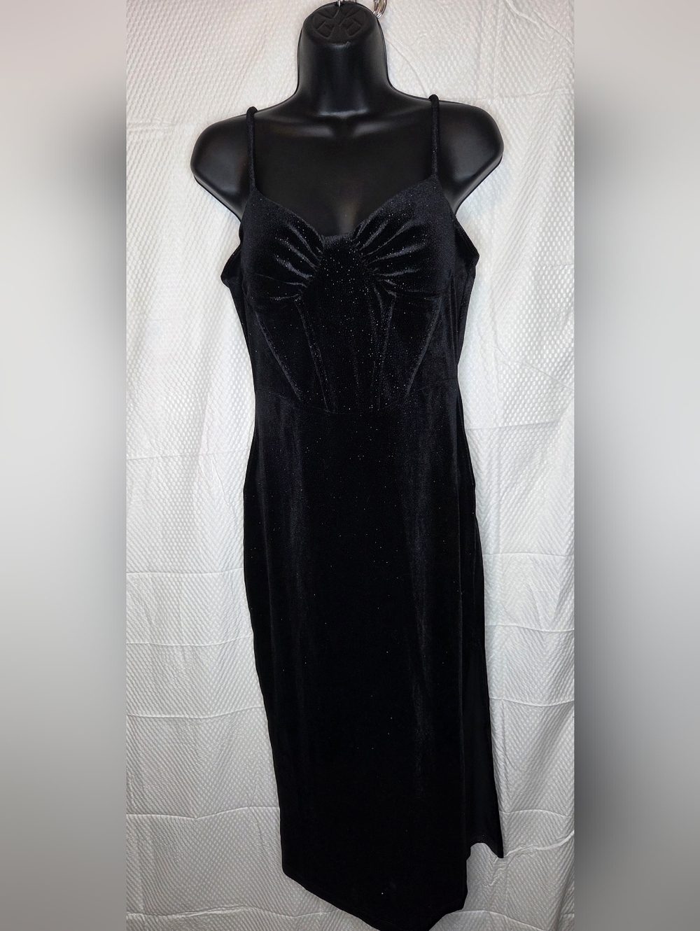 Black Velvet Spaghetti-Strap Midi Dress